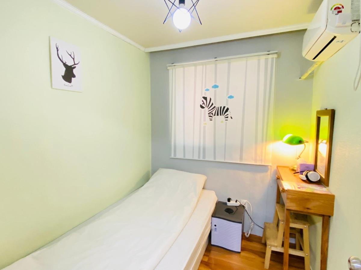 Aroha Guesthouse Seoul Station Esterno foto