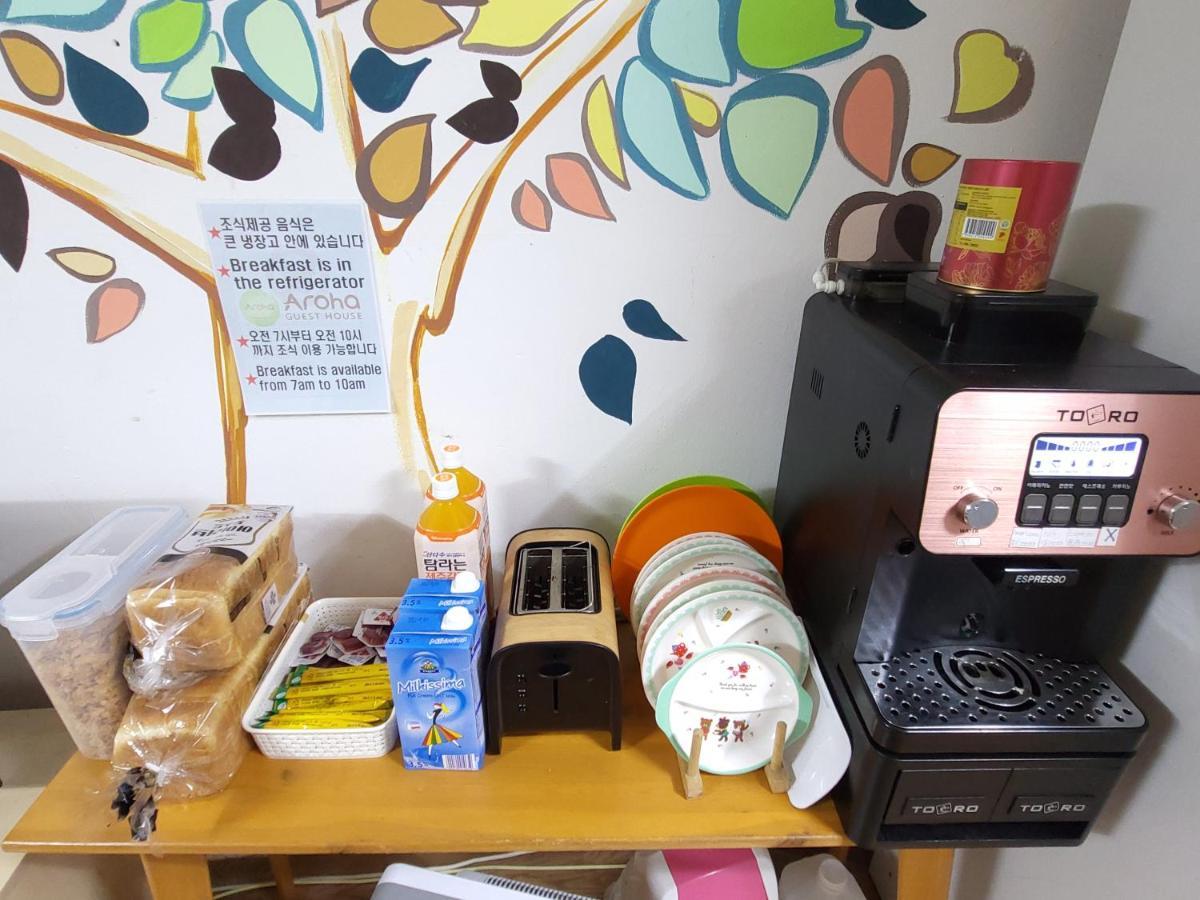 Aroha Guesthouse Seoul Station Esterno foto