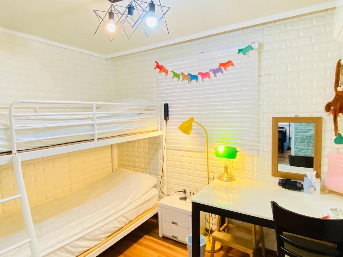 Aroha Guesthouse Seoul Station Esterno foto
